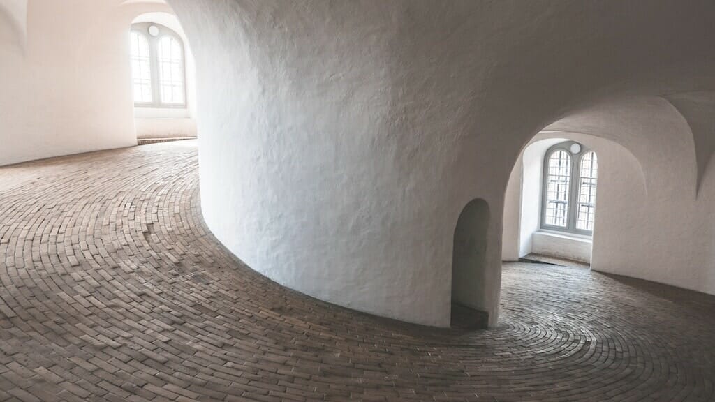 spiral corrida round tower copenhagen
