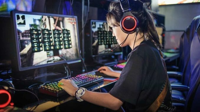 girl gamer denmark