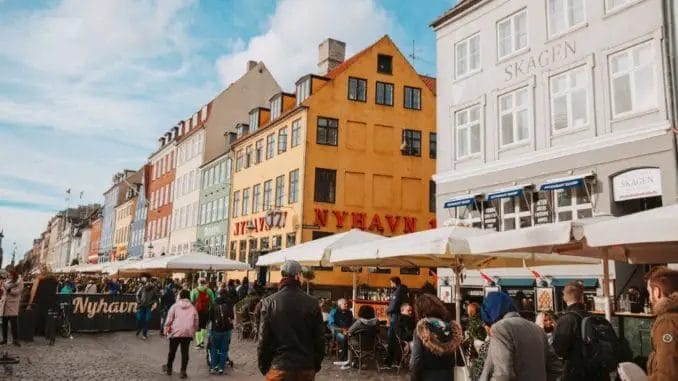 nyhavn daylight